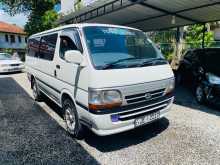 Toyota Hiace LH172 1999 Van