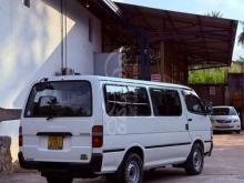 https://riyasewana.com/uploads/toyota-hiace-lh172-1999-302100401255220.jpg