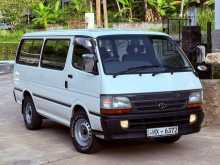Toyota Hiace LH172 1999 Van
