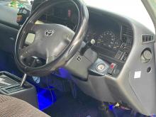 https://riyasewana.com/uploads/toyota-hiace-lh178-723233924061.jpg