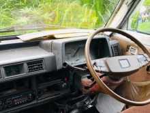 https://riyasewana.com/uploads/toyota-hiace-lh40b-1981-2416333812293.jpg