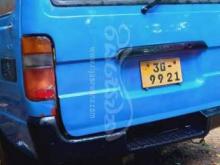 https://riyasewana.com/uploads/toyota-hiace-lh40b-30223102497190.jpg