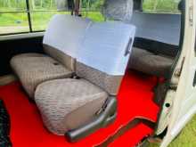 https://riyasewana.com/uploads/toyota-hiace-lh51-1988-2316570112303.jpg