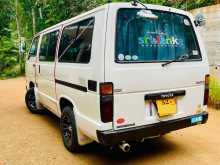 https://riyasewana.com/uploads/toyota-hiace-lh51v-1810280822313.jpg