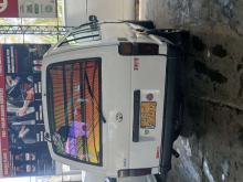 https://riyasewana.com/uploads/toyota-hiace-lh51v-51403346793.jpg