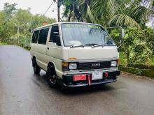 https://riyasewana.com/uploads/toyota-hiace-lh51v-620104024331.jpg