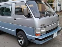 Toyota HIACE LH61 1988 Van