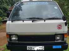Toyota Hiace Shell Lh61 1987 Van
