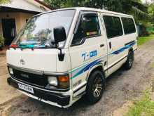 Toyota HIACE SHELL LH61V 1987 Van