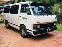 Toyota HIACE Shell LH61 1988 Van