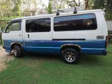 https://riyasewana.com/uploads/toyota-hiace-shell-1989-1214314112572.jpg