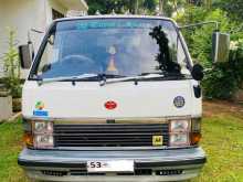 Toyota HIACE SHELL LH61v 1989 Van