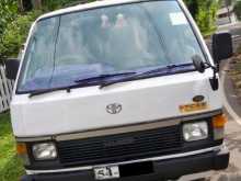 Toyota Hiace Shell Lh 61 1989 Van