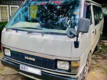 Toyota Hiace Shell LH61 GL 1990 Car