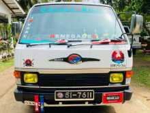 https://riyasewana.com/uploads/toyota-hiace-shell-251347034432.jpg