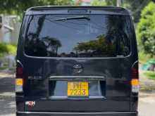 https://riyasewana.com/uploads/toyota-hiace-super-2015-306105812142.jpg