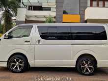 https://riyasewana.com/uploads/toyota-hiace-super-gl-prime-2102918912.jpg