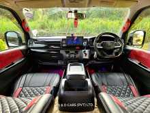 https://riyasewana.com/uploads/toyota-hiace-super-gl-prime-294300884.jpg