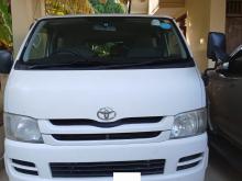 Toyota Hiace THR200V 2008 Van