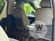 https://riyasewana.com/uploads/toyota-hiace-trh200-3013404224932.jpg