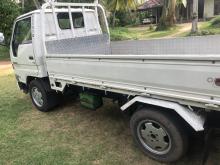 https://riyasewana.com/uploads/toyota-hiach-2710442217096.jpg