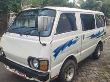 Toyota Hiace LH20 1982 Van