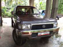 Toyota Highlux 1988 Crew Cab
