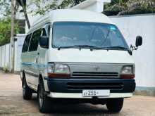 Toyota Dolphin Highroof LH129 1994 Van