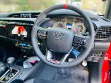 https://riyasewana.com/uploads/toyota-hiilux-gr-2025-213573512804.jpg