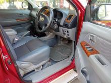 https://riyasewana.com/uploads/toyota-hilax-81033536524.jpg