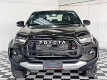 https://riyasewana.com/uploads/toyota-hilix-gr-2025-208210712281.jpg