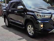 https://riyasewana.com/uploads/toyota-hillix-2016-2517414512282.jpg