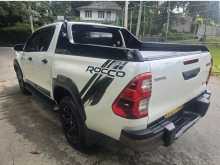 https://riyasewana.com/uploads/toyota-hillix-revo-2018-1320141712953.jpg