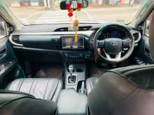 https://riyasewana.com/uploads/toyota-hilux-10141631353.jpg