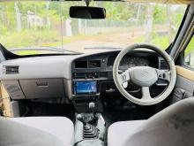https://riyasewana.com/uploads/toyota-hilux-106-1412114517955.jpg