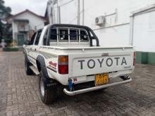 https://riyasewana.com/uploads/toyota-hilux-106-281705506024.jpg