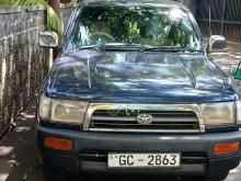 Toyota Hilux 2000 Pickup