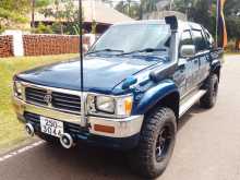 https://riyasewana.com/uploads/toyota-hilux-107-1998-68221112174.jpg