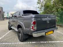 https://riyasewana.com/uploads/toyota-hilux-1131324513.jpg
