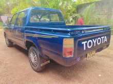 https://riyasewana.com/uploads/toyota-hilux-114071922192.jpg