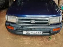 Toyota Hilux 2000 Pickup