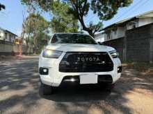 Toyota Hilux GR Sport 2023 Pickup