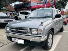 https://riyasewana.com/uploads/toyota-hilux-1392128361.jpg