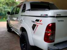 https://riyasewana.com/uploads/toyota-hilux-14103711394.jpg