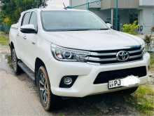 https://riyasewana.com/uploads/toyota-hilux-14110118523.jpg