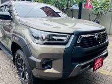 Toyota Hilux 2024 Pickup