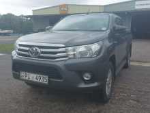 https://riyasewana.com/uploads/toyota-hilux-16124827274.jpg