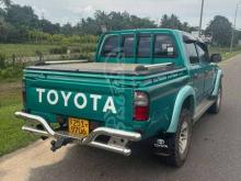 https://riyasewana.com/uploads/toyota-hilux-166-1999-4162123124532973.jpg