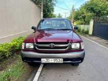 Toyota HILUX 166 2004 Pickup