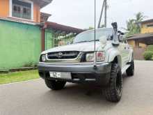 Toyota Hilux 166 2002 Pickup